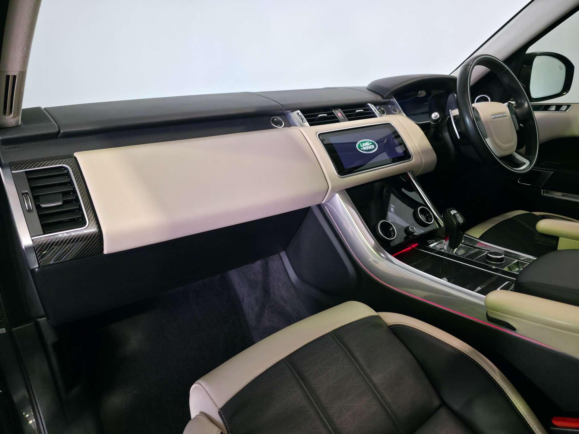 Land Rover Range Rover Sport view 92