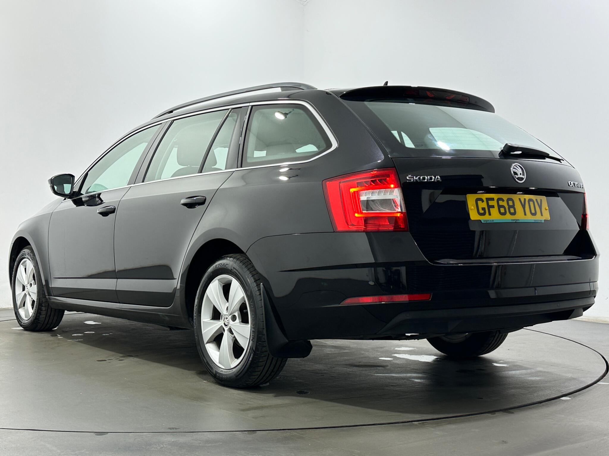 Skoda Octavia view 48