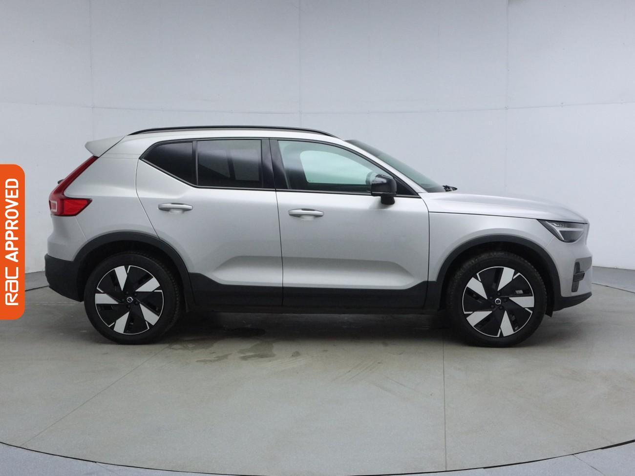 Volvo XC40 view 7