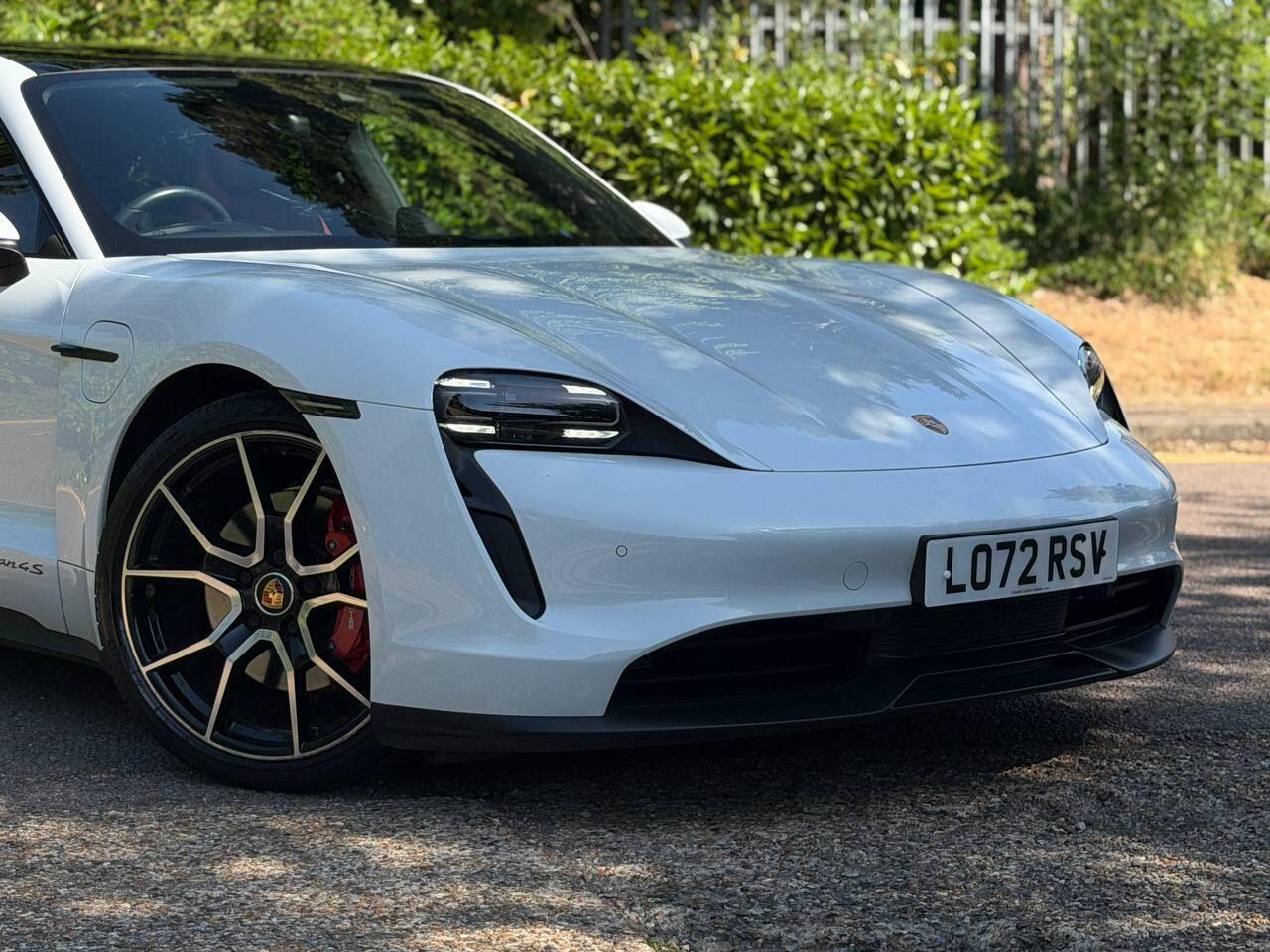 Porsche Taycan view 78