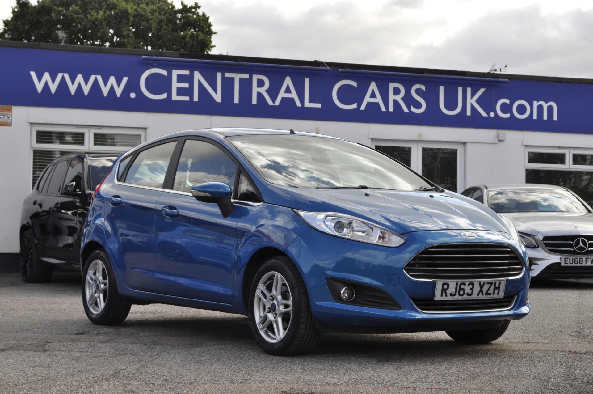 2014 Ford Fiesta in Blue for sale