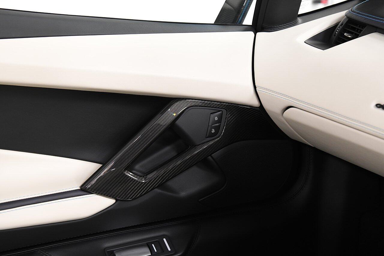 Lamborghini Aventador view 15