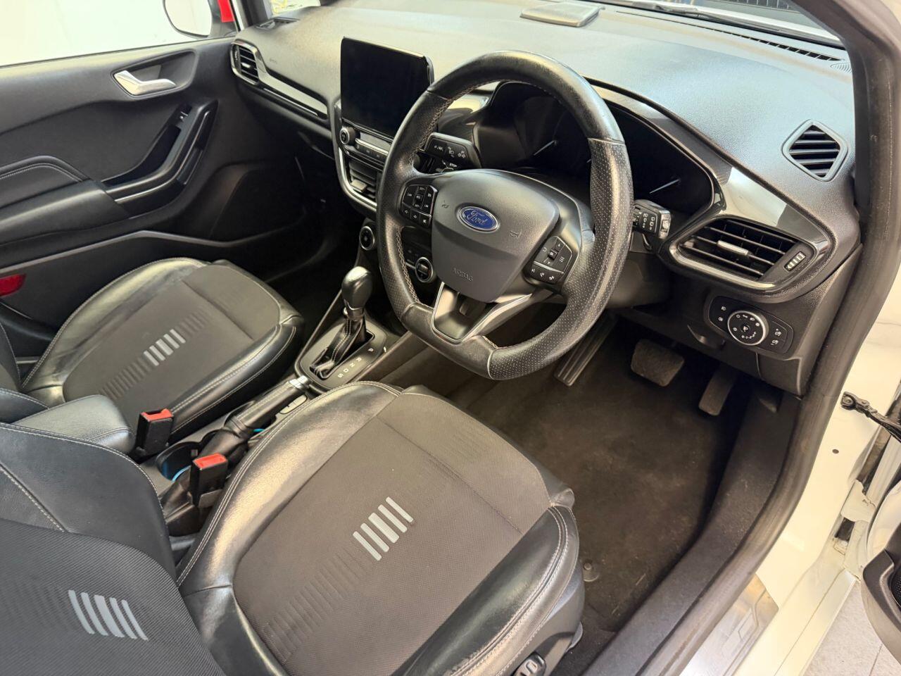 Ford Fiesta view 38