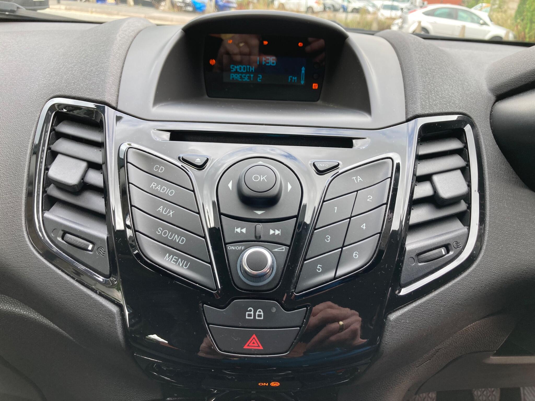 Ford Fiesta view 16