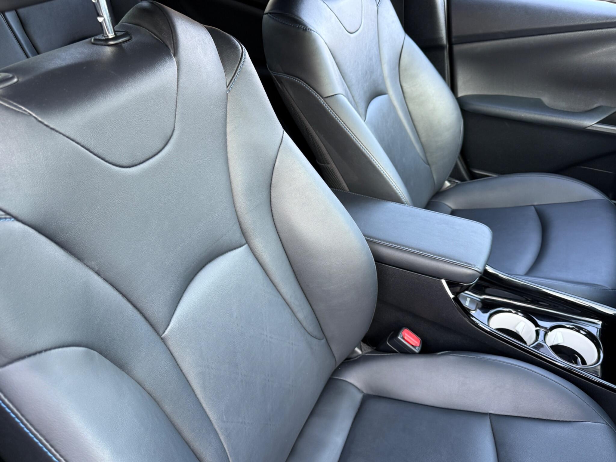 Toyota Prius - Image 36