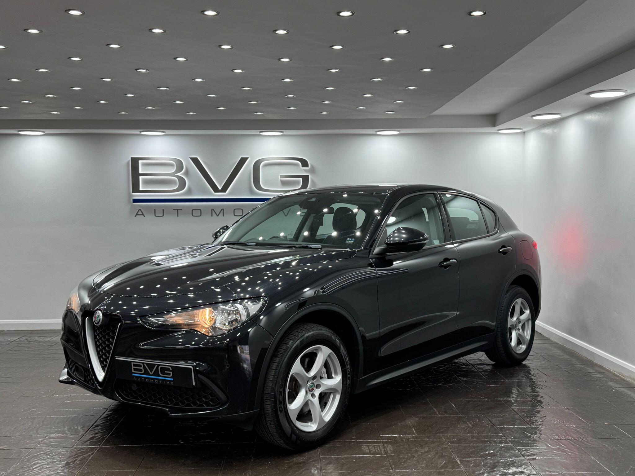 Alfa Romeo Stelvio view 5