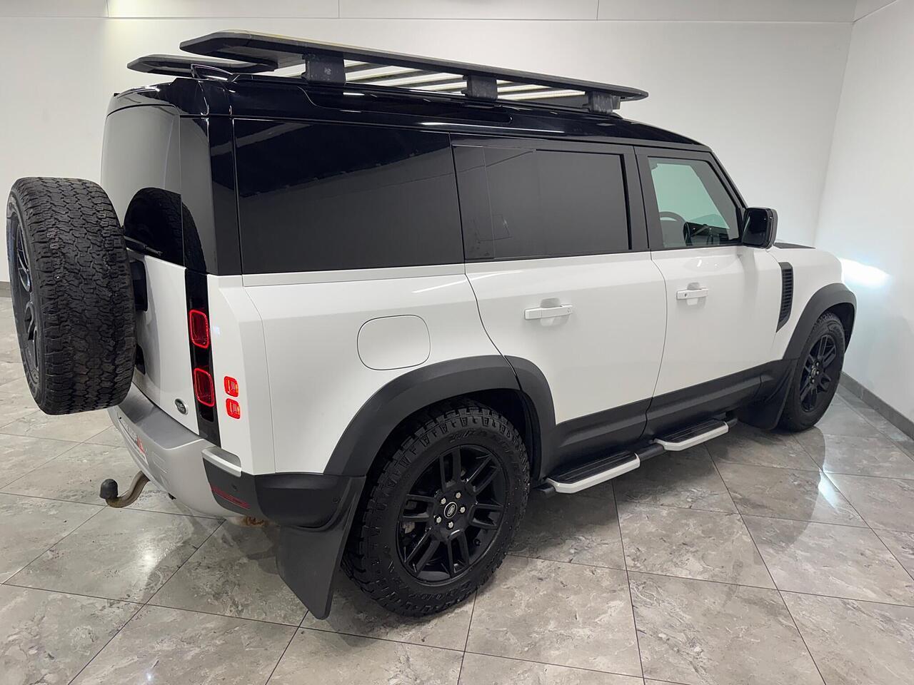Land Rover Defender view 6