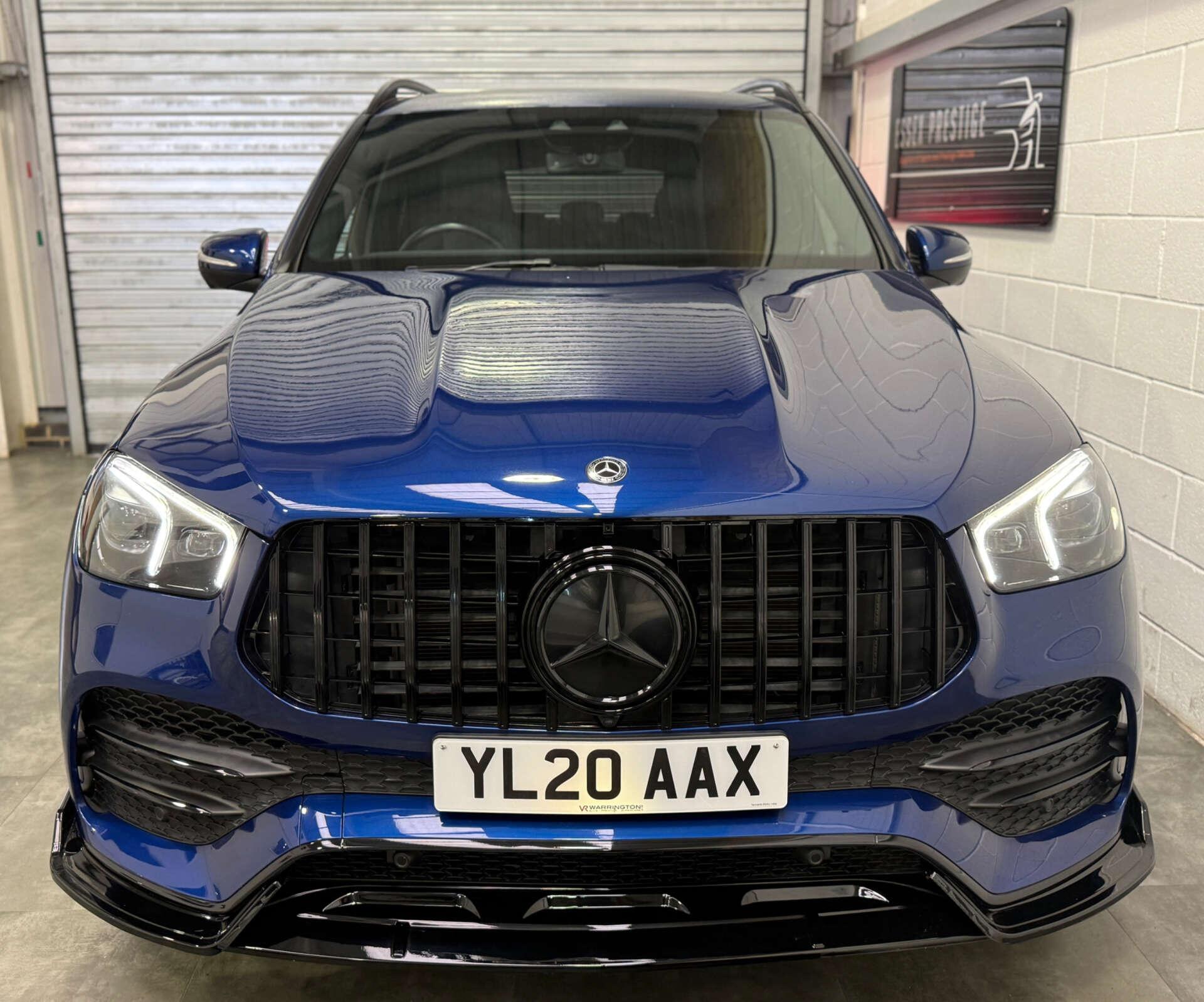 Mercedes-Benz Gle view 2