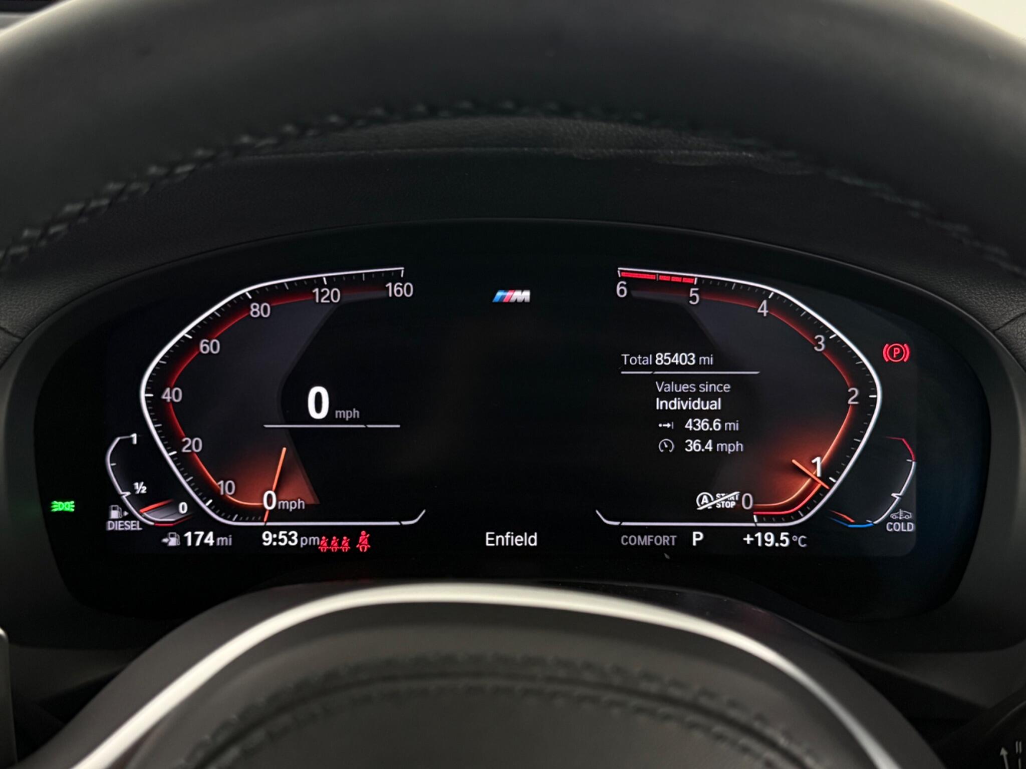 BMW X3 view 16