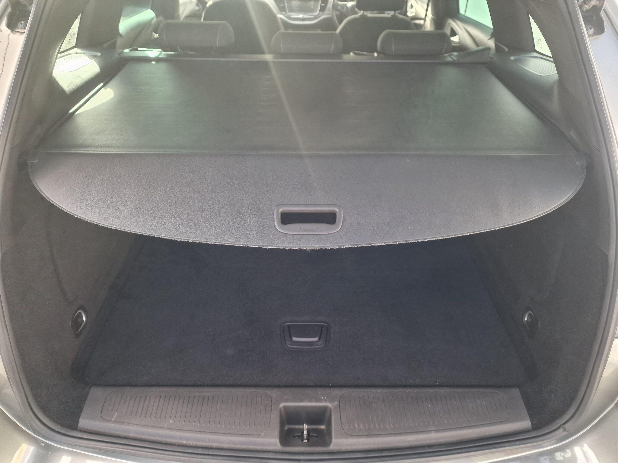Vauxhall Astra view 43