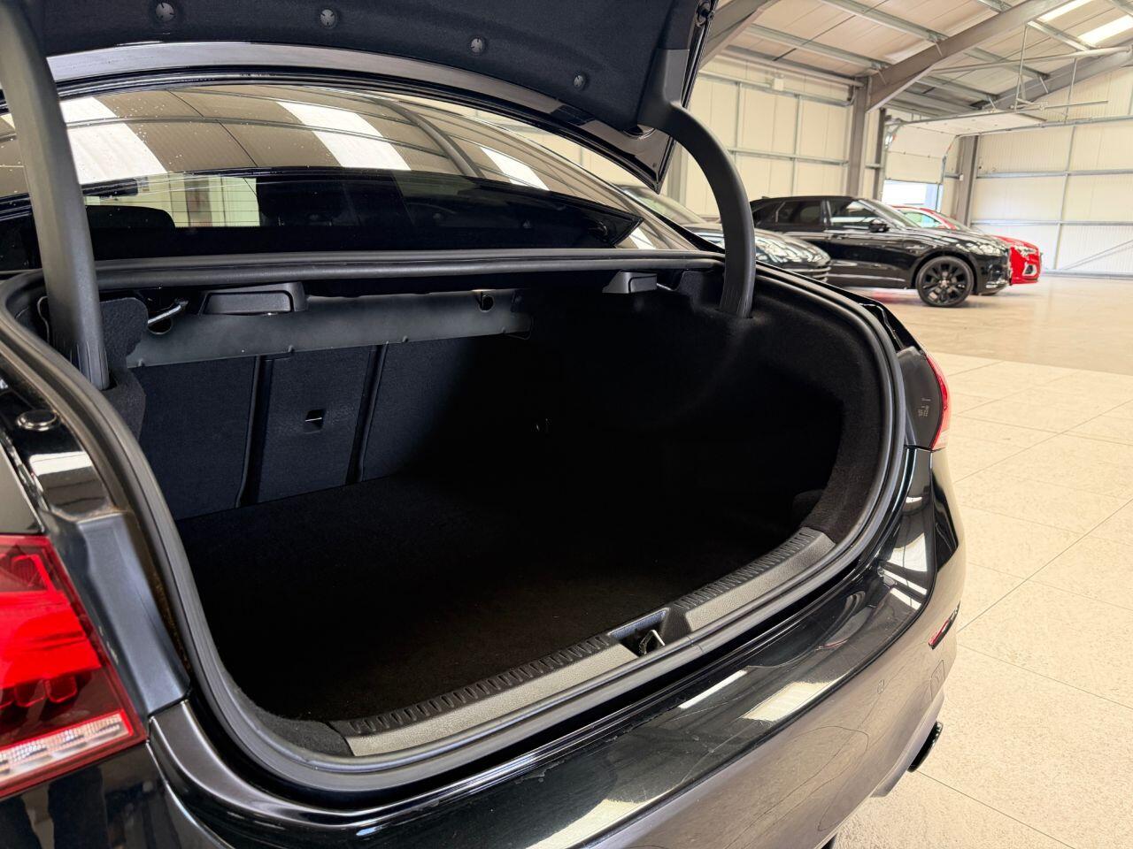 Mercedes-Benz A-Class view 26