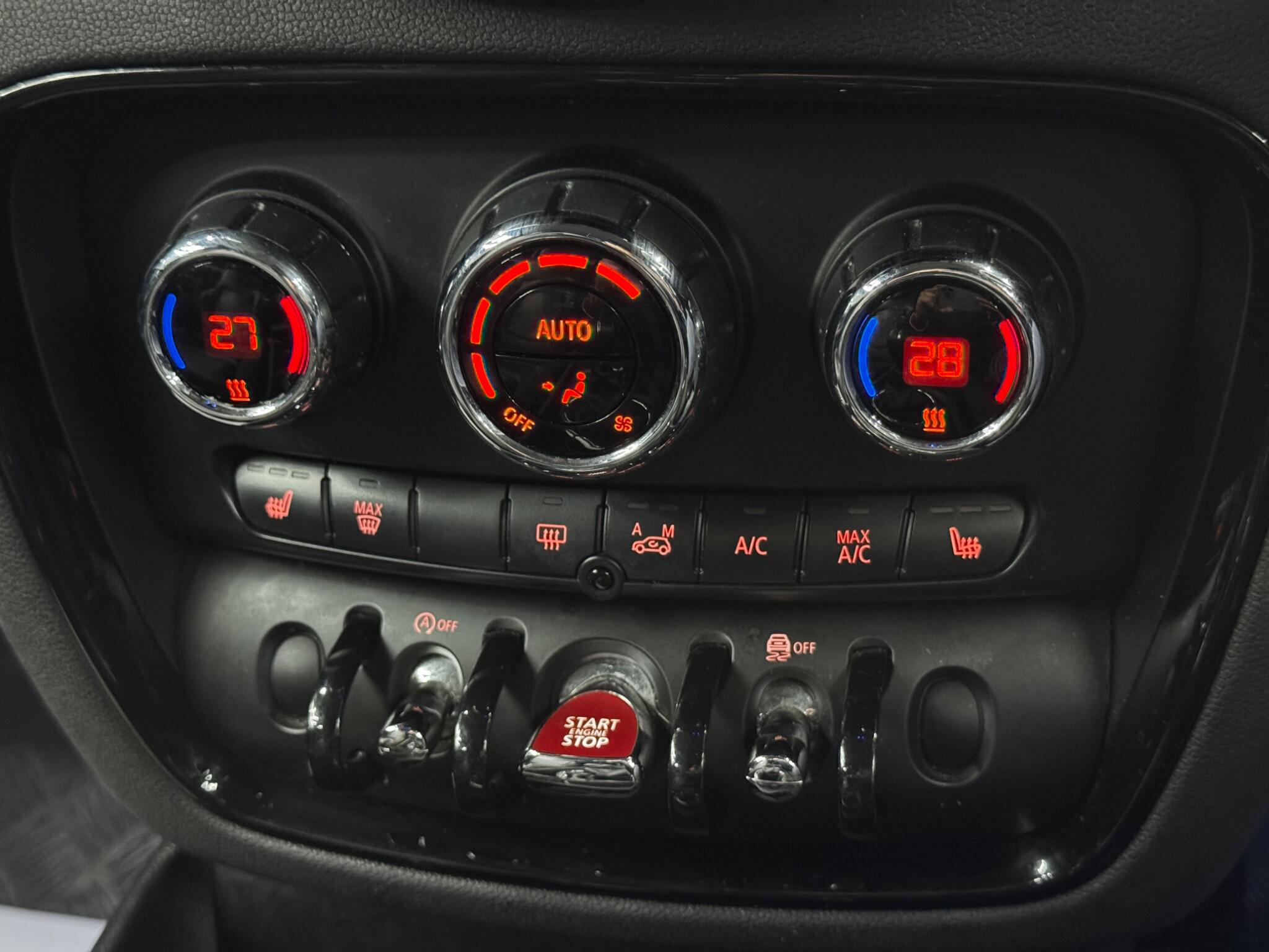 Mini Clubman view 28