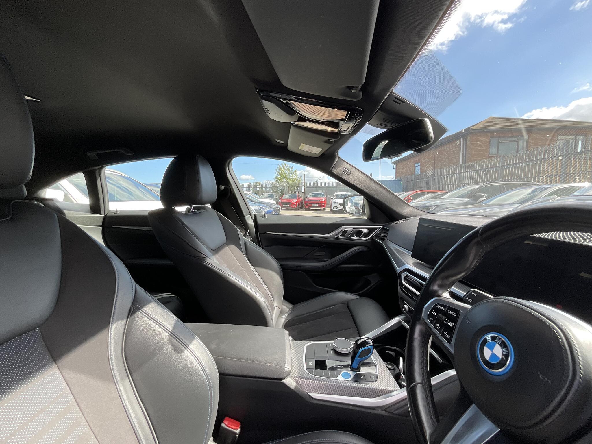 BMW I4 view 9