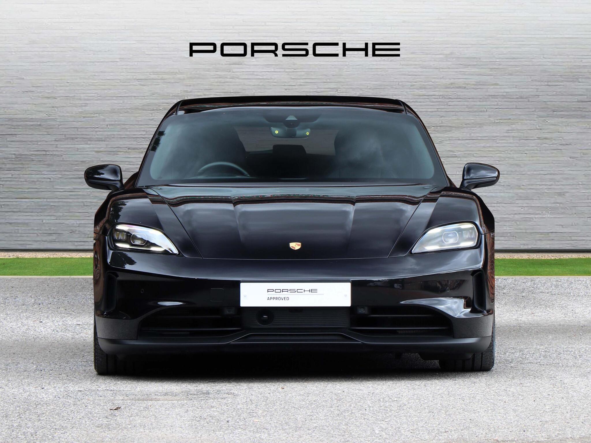 Porsche Taycan view 7