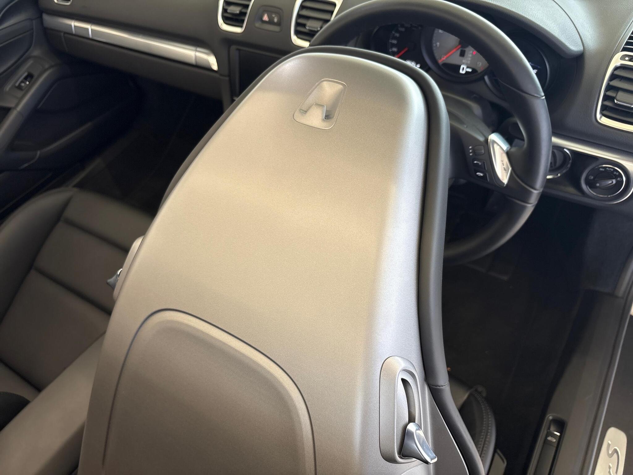 Porsche Boxster view 39
