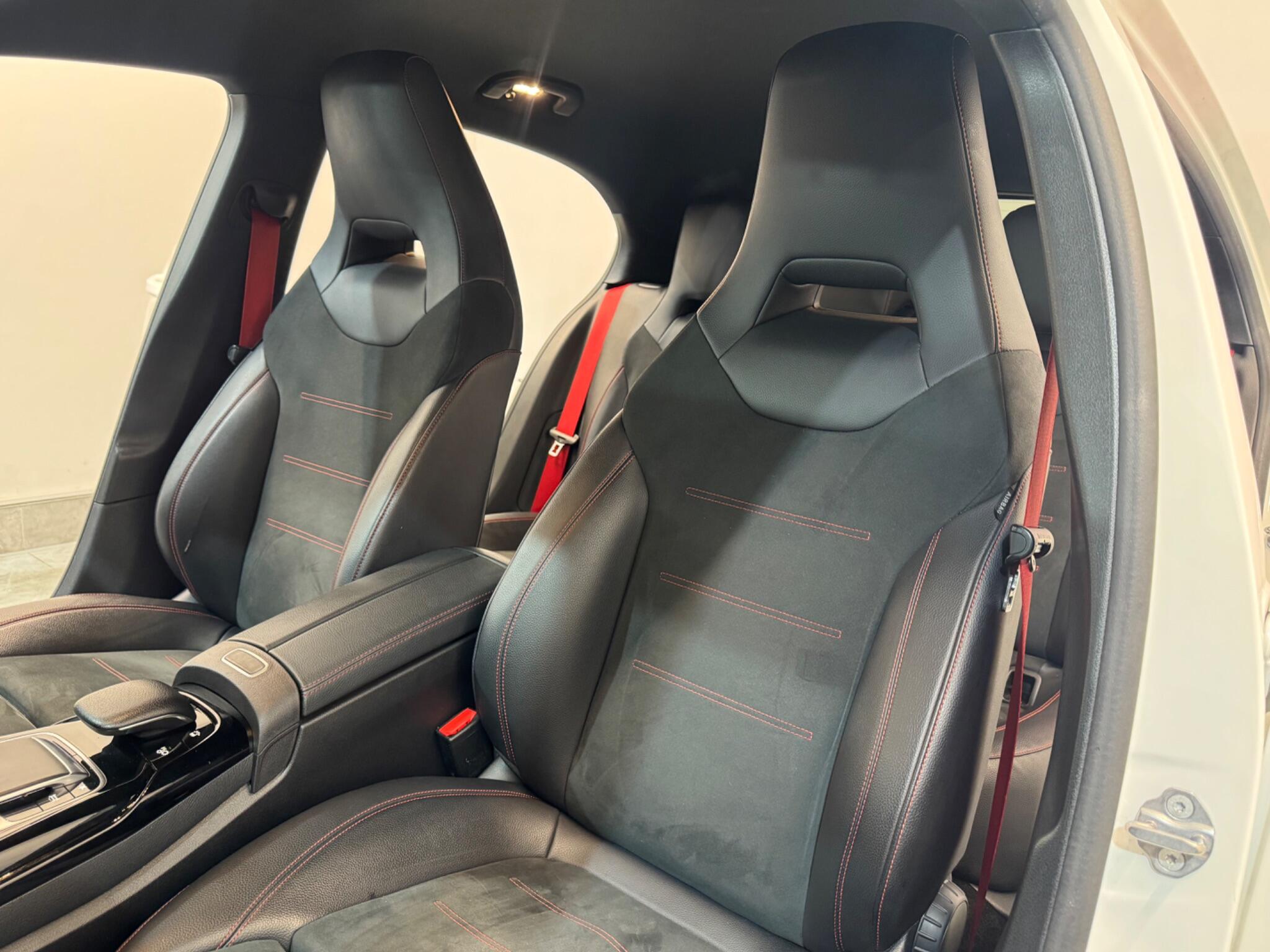 Mercedes-Benz A-Class view 32