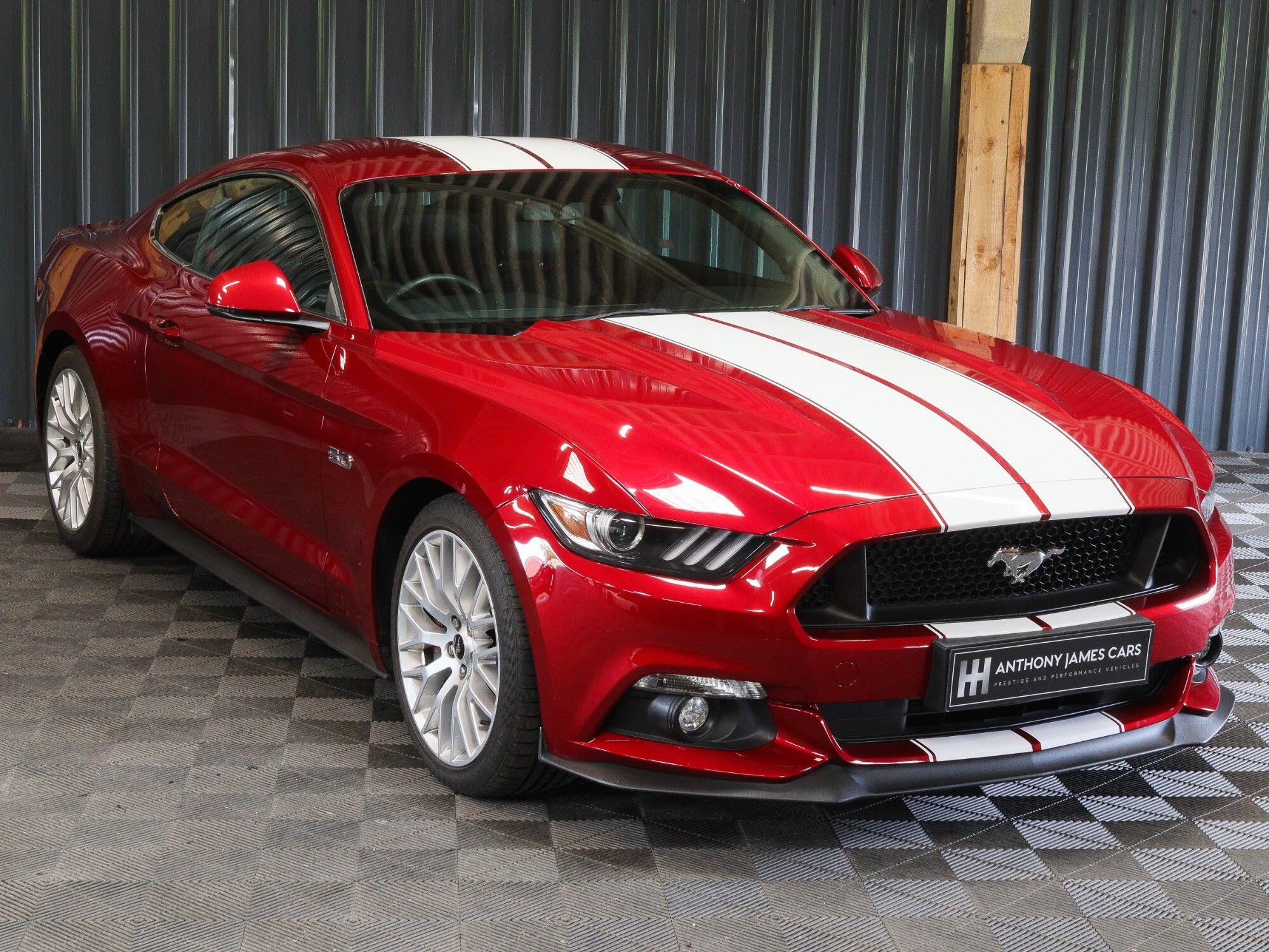 Ford Mustang view 49