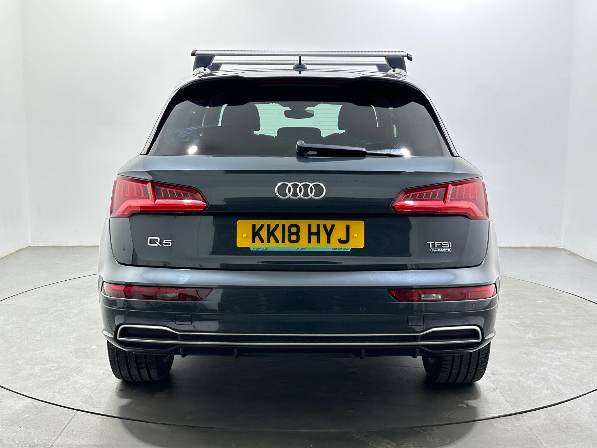 Audi Audi Q5 view 7