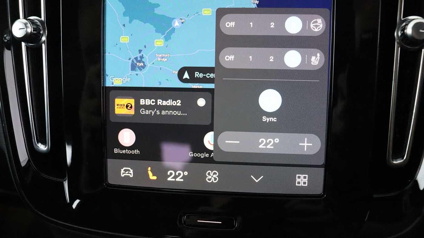 Volvo XC40 view 32