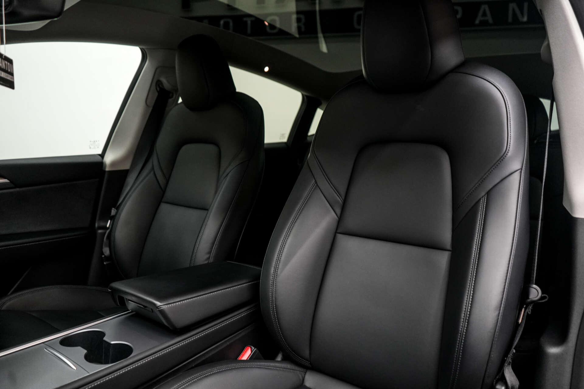 Tesla Model Y view 16