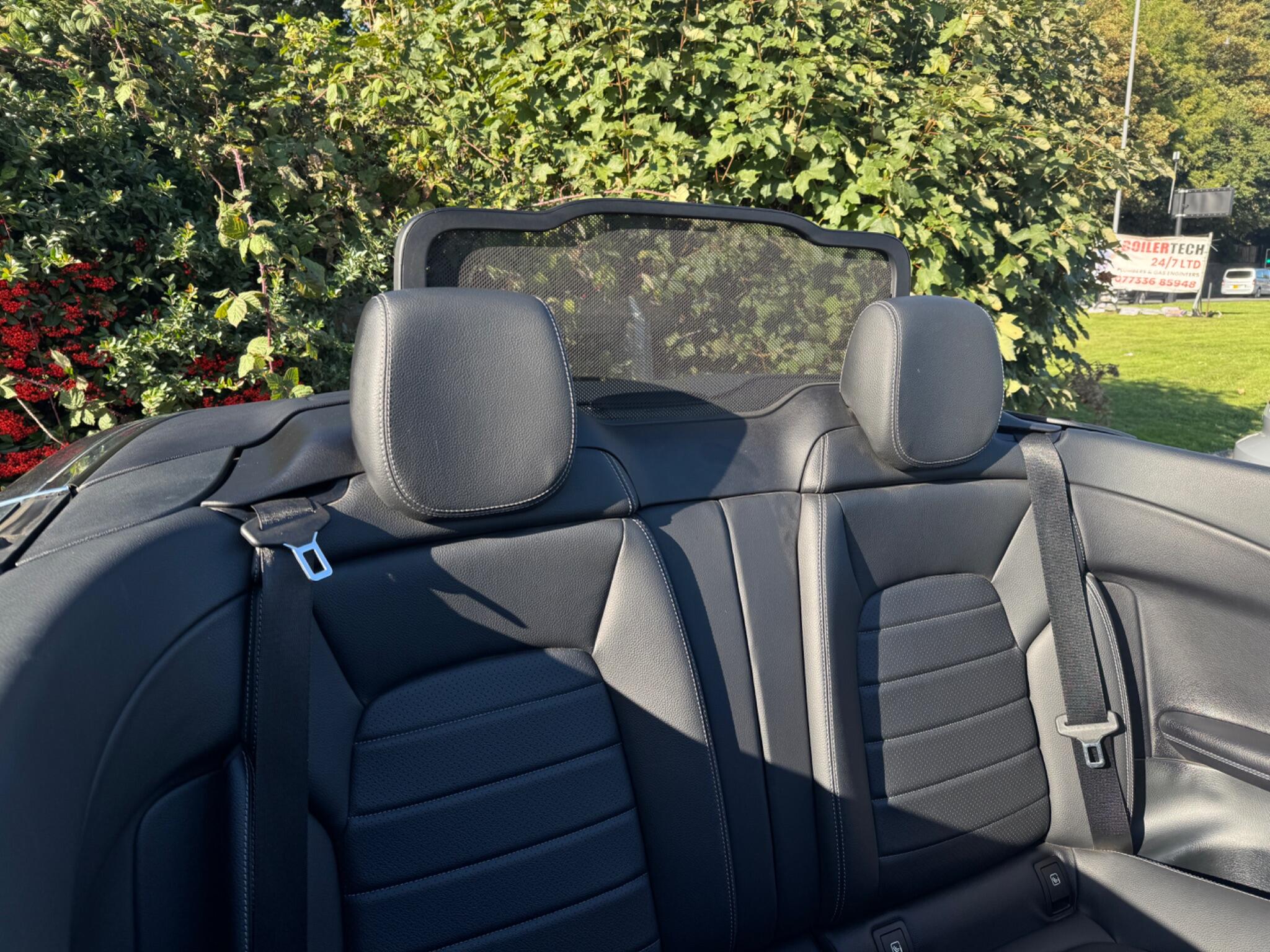 Mercedes-Benz C-Class view 30