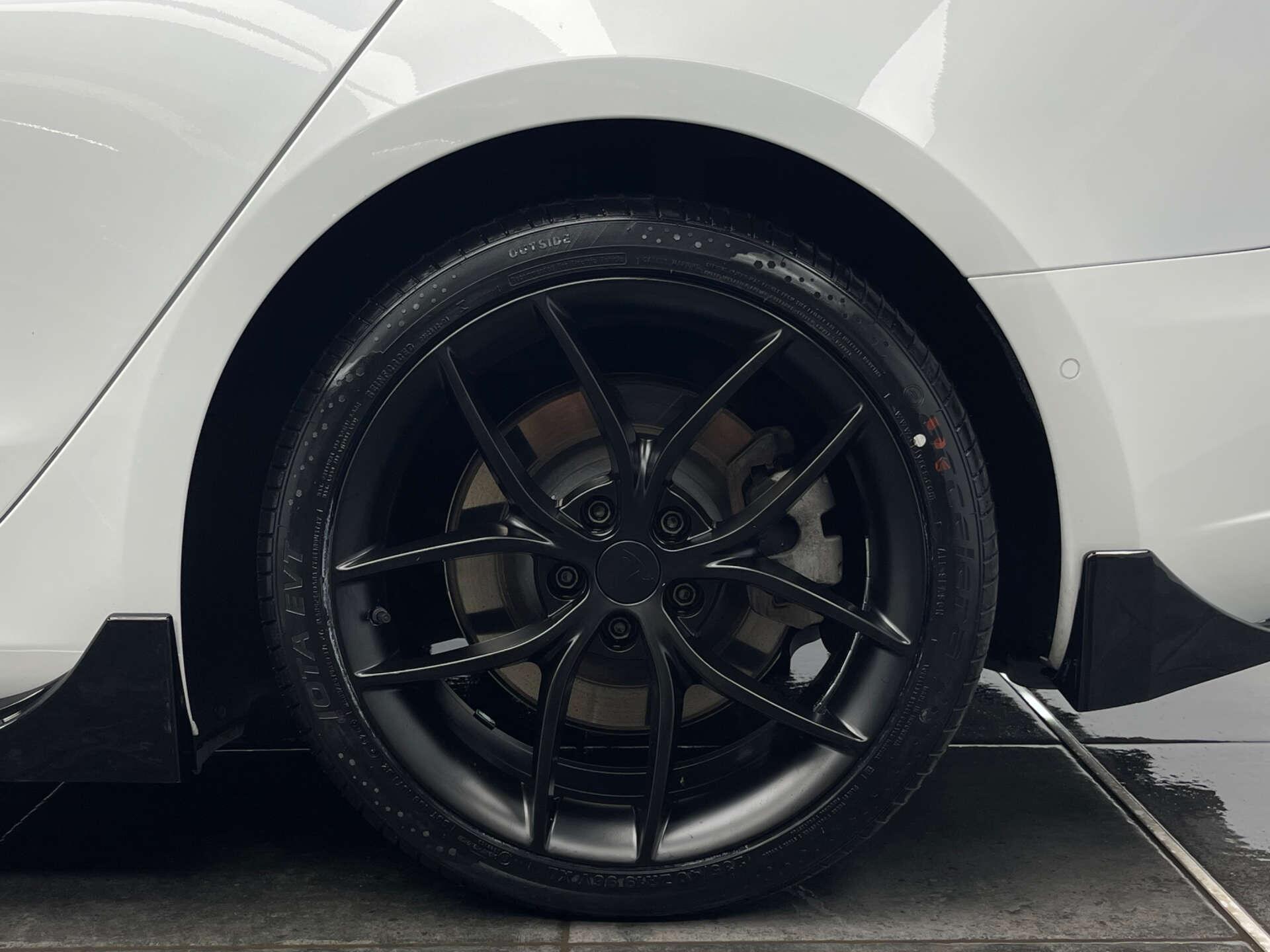 Tesla Model 3 view 43