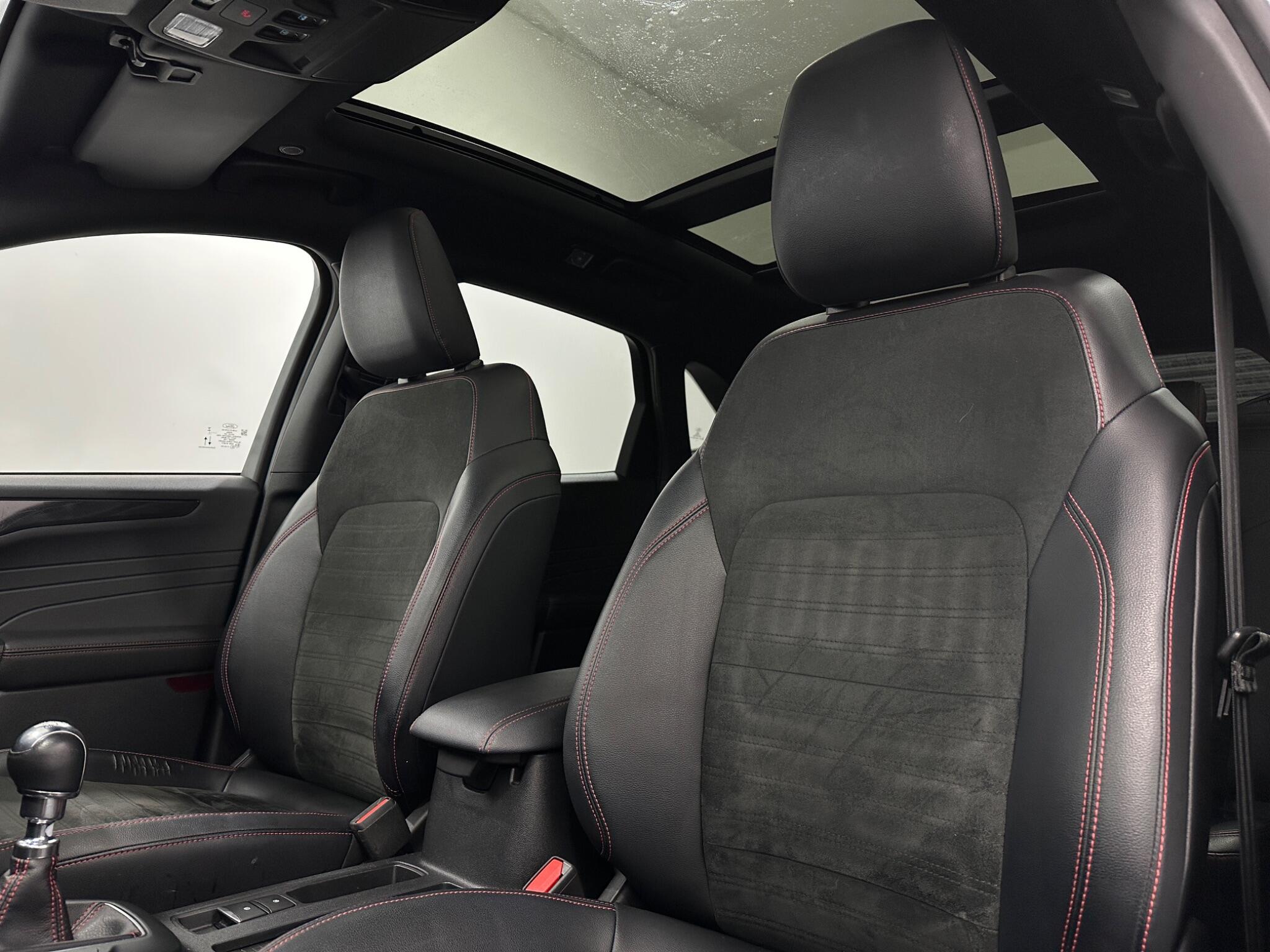 Ford Kuga view 35