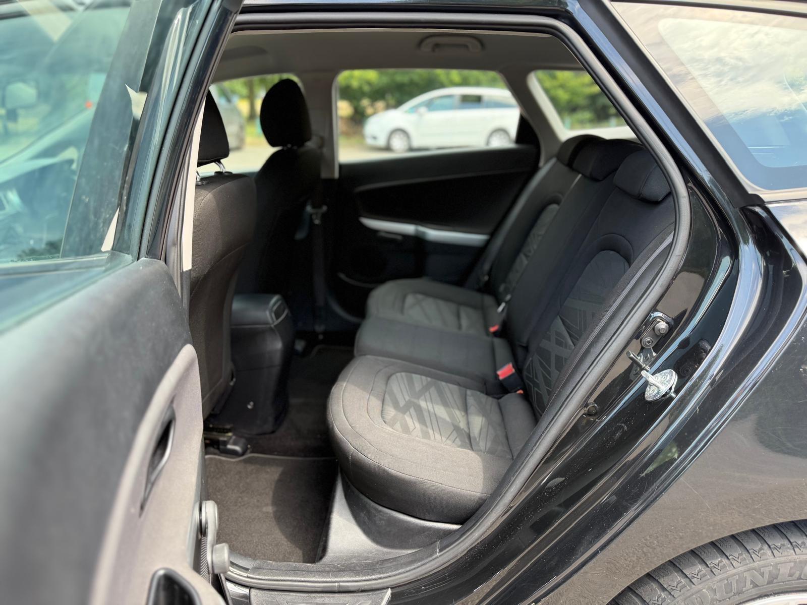 Kia Ceed view 31