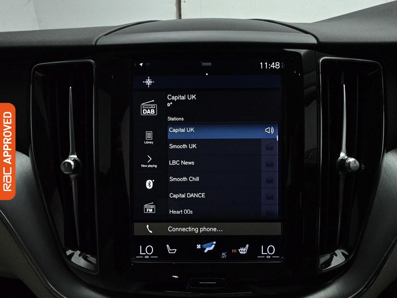 Volvo XC60 view 15