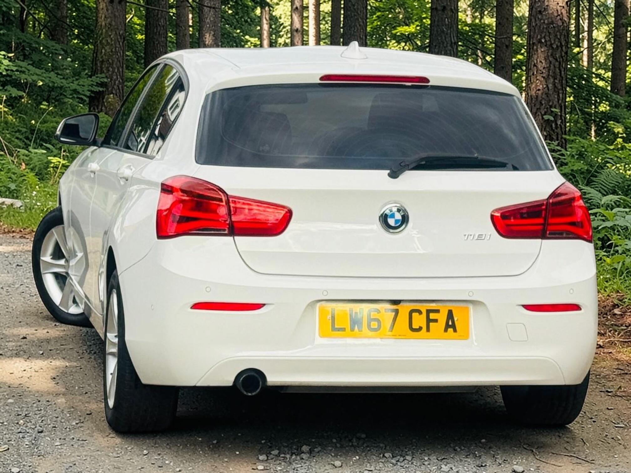 BMW 1 Series view 7