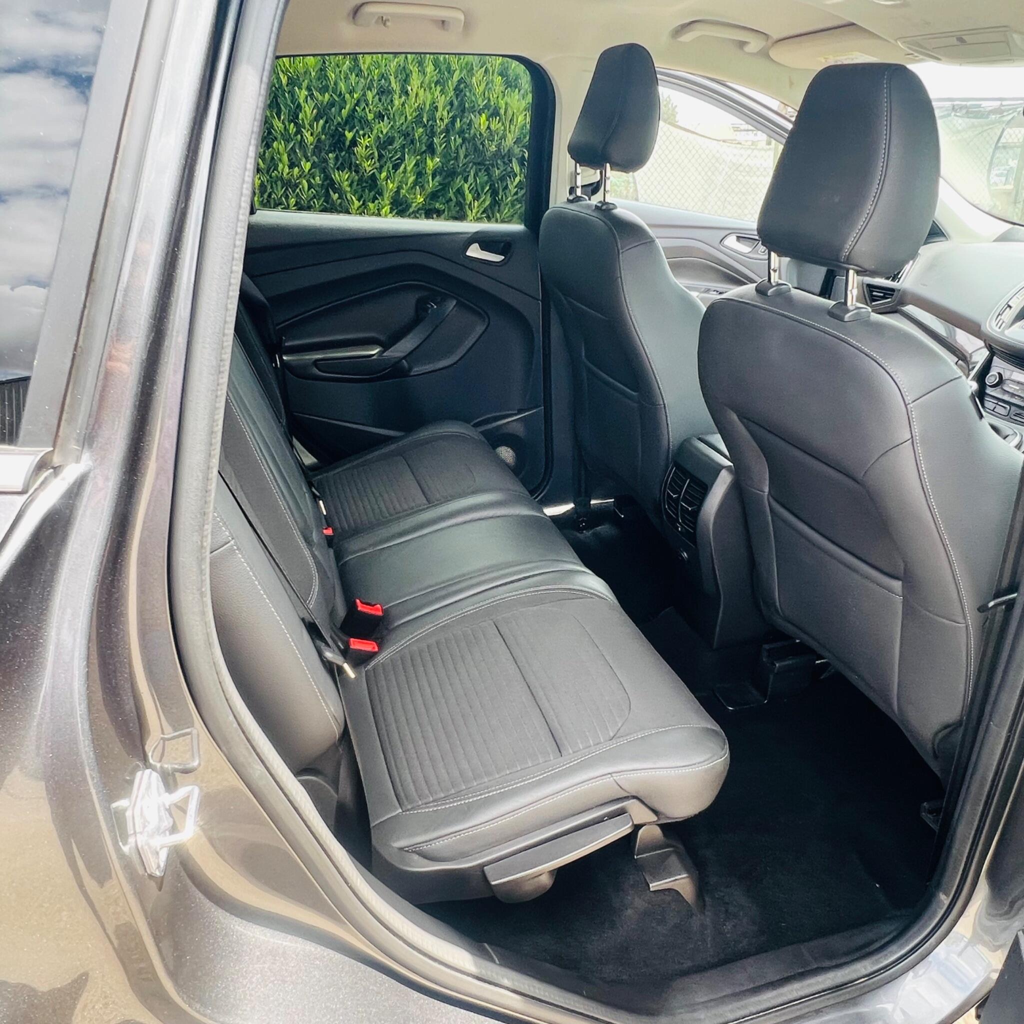 Ford Kuga view 17