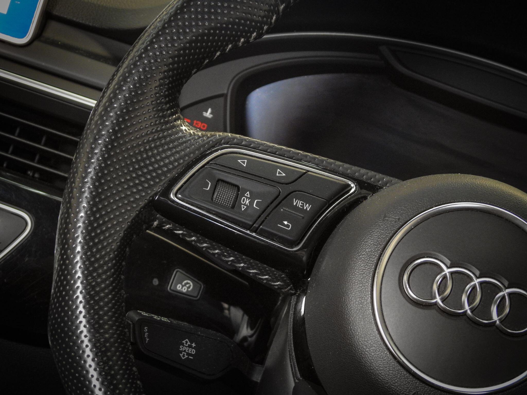 Audi A4 view 26