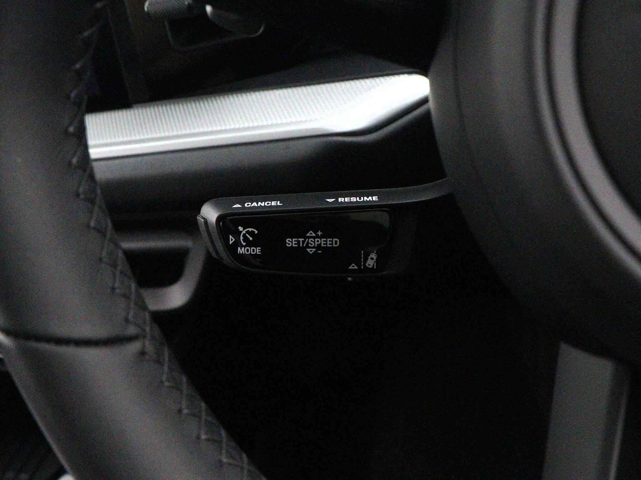 Porsche Cayenne view 43