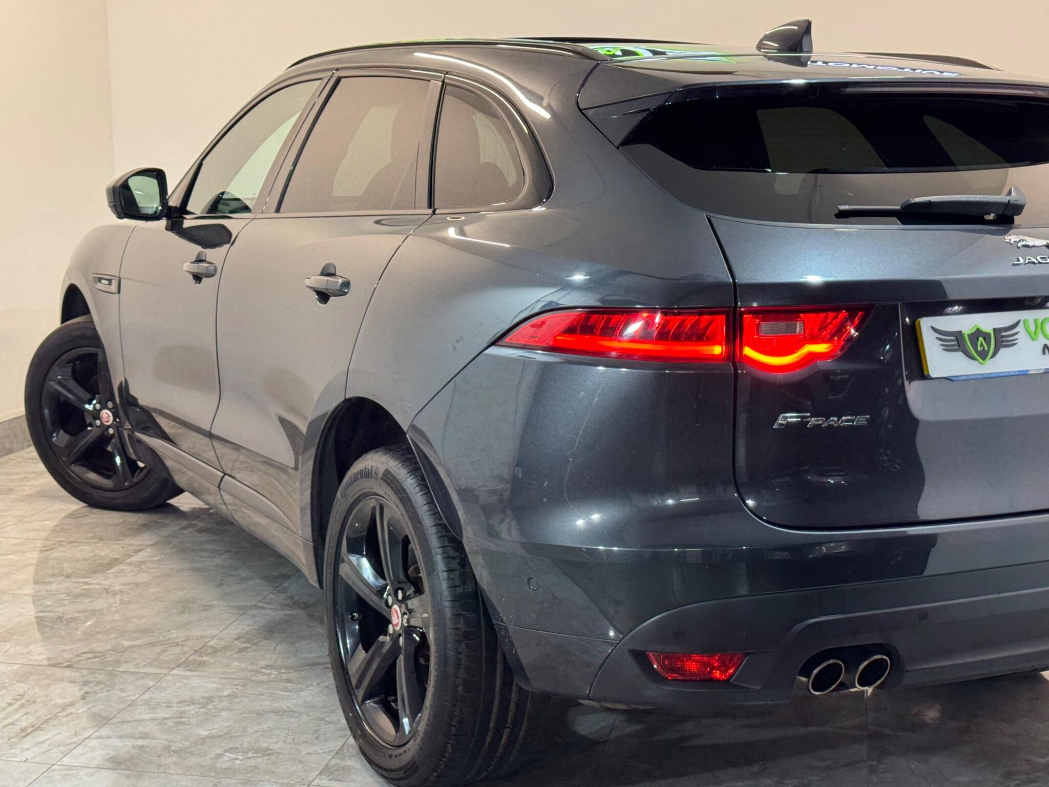 Jaguar F-Pace view 79