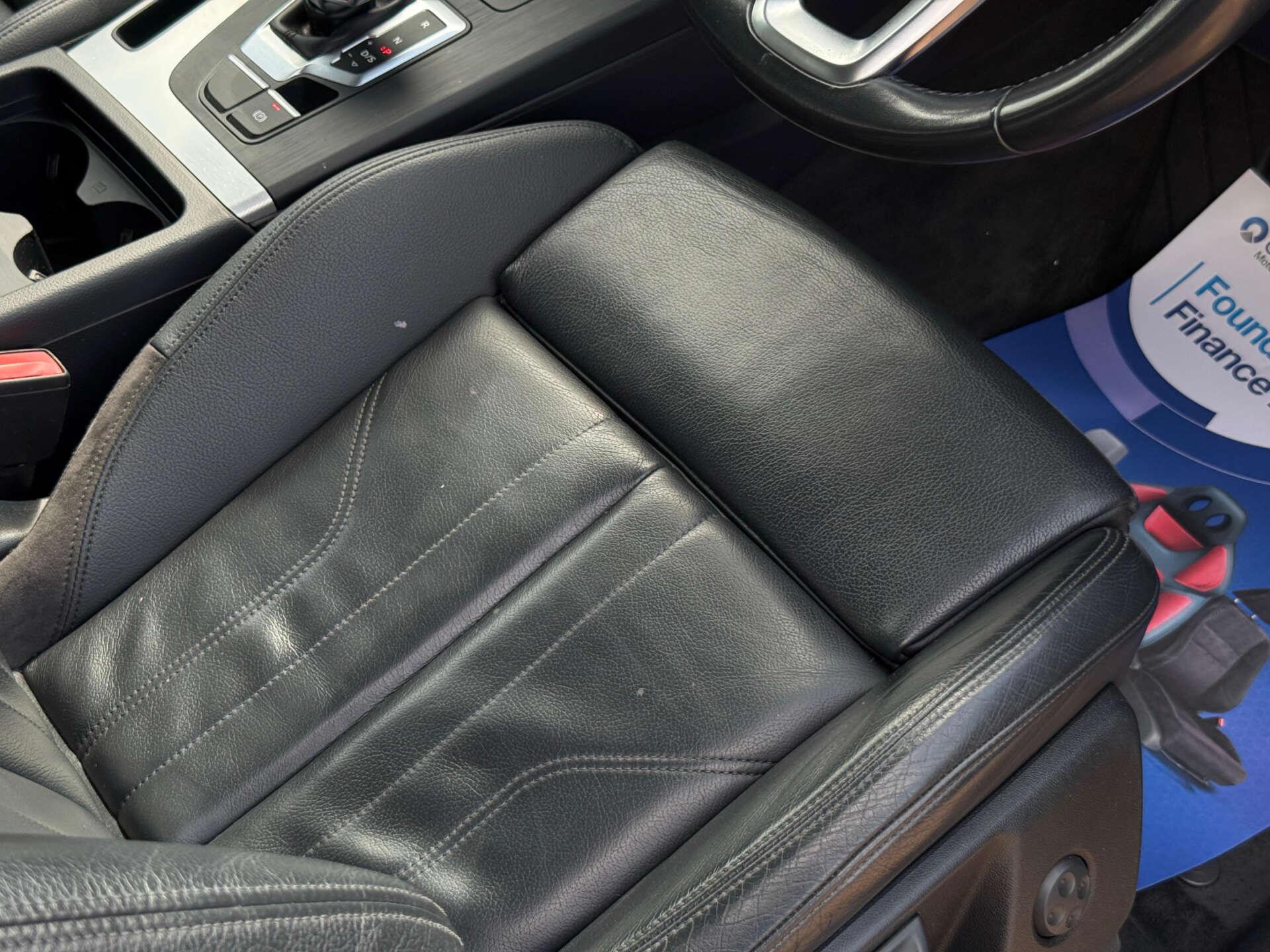 Audi Q5 view 21