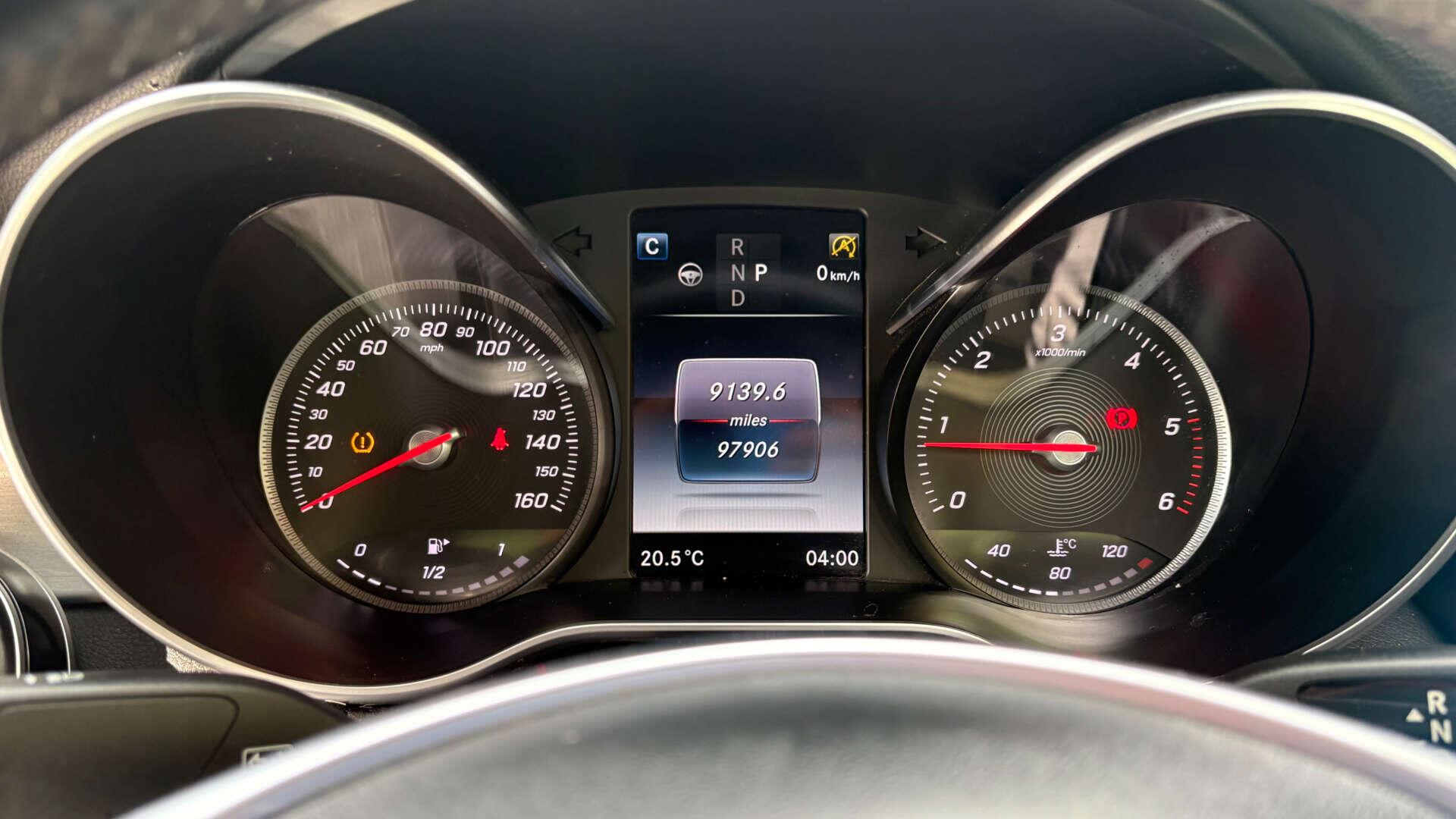 Mercedes-Benz C-Class view 13