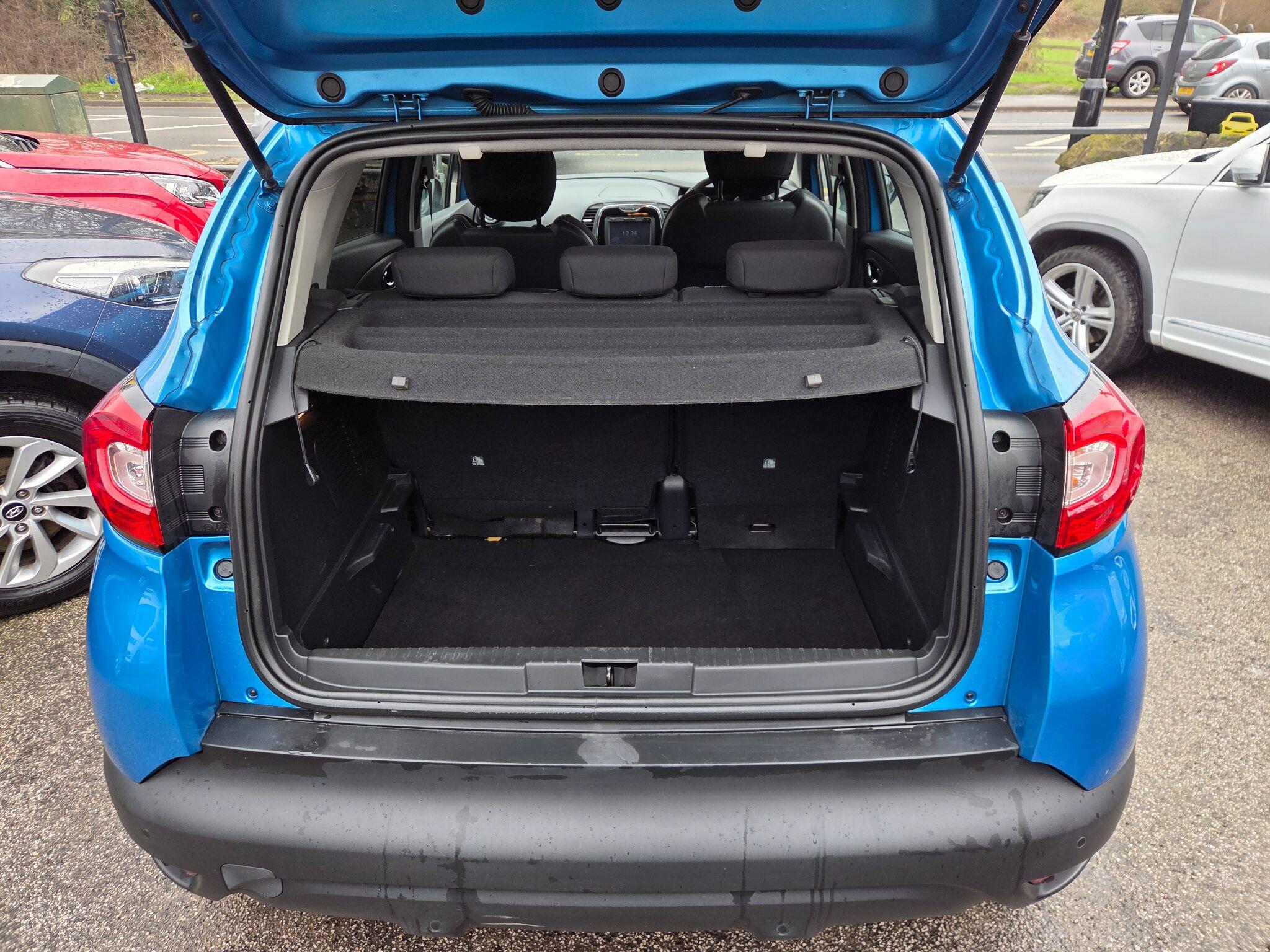 2015 Renault Captur image 18