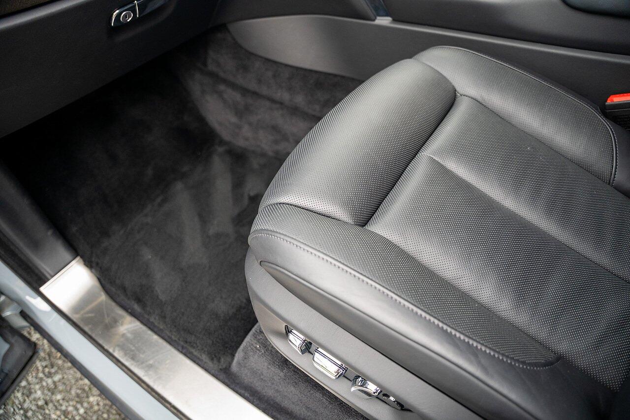 Rolls-Royce Cullinan view 73