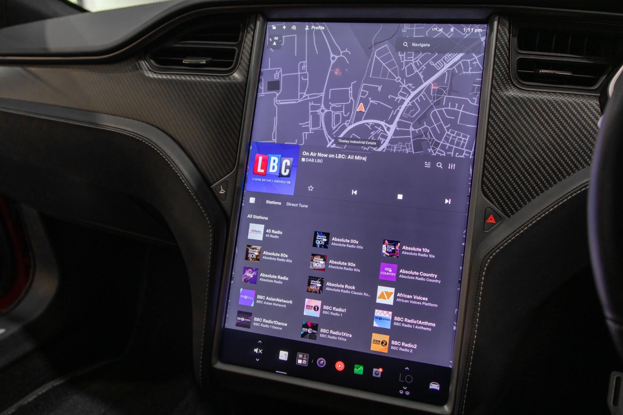 Tesla Model S view 16