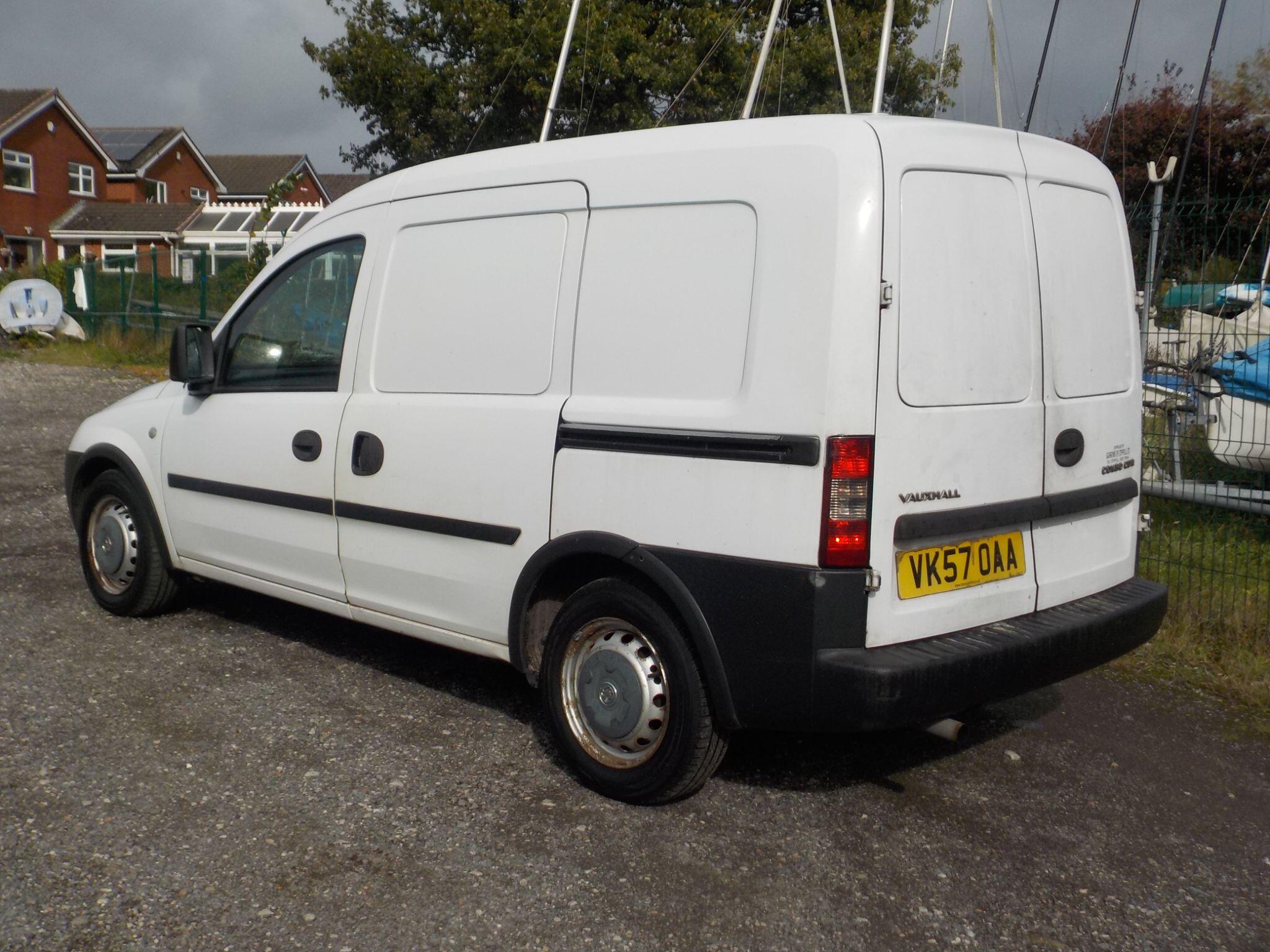 Vauxhall Combo 1.3 CDTi 1700 16v 3dr
