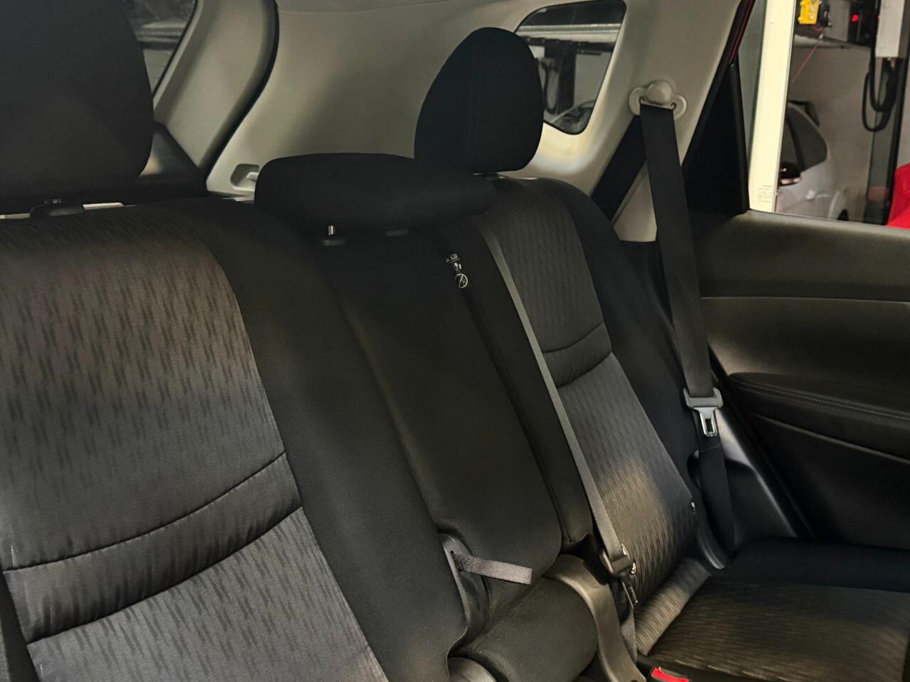 Nissan X-Trail view 27