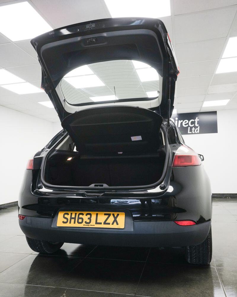 Renault Megane view 7