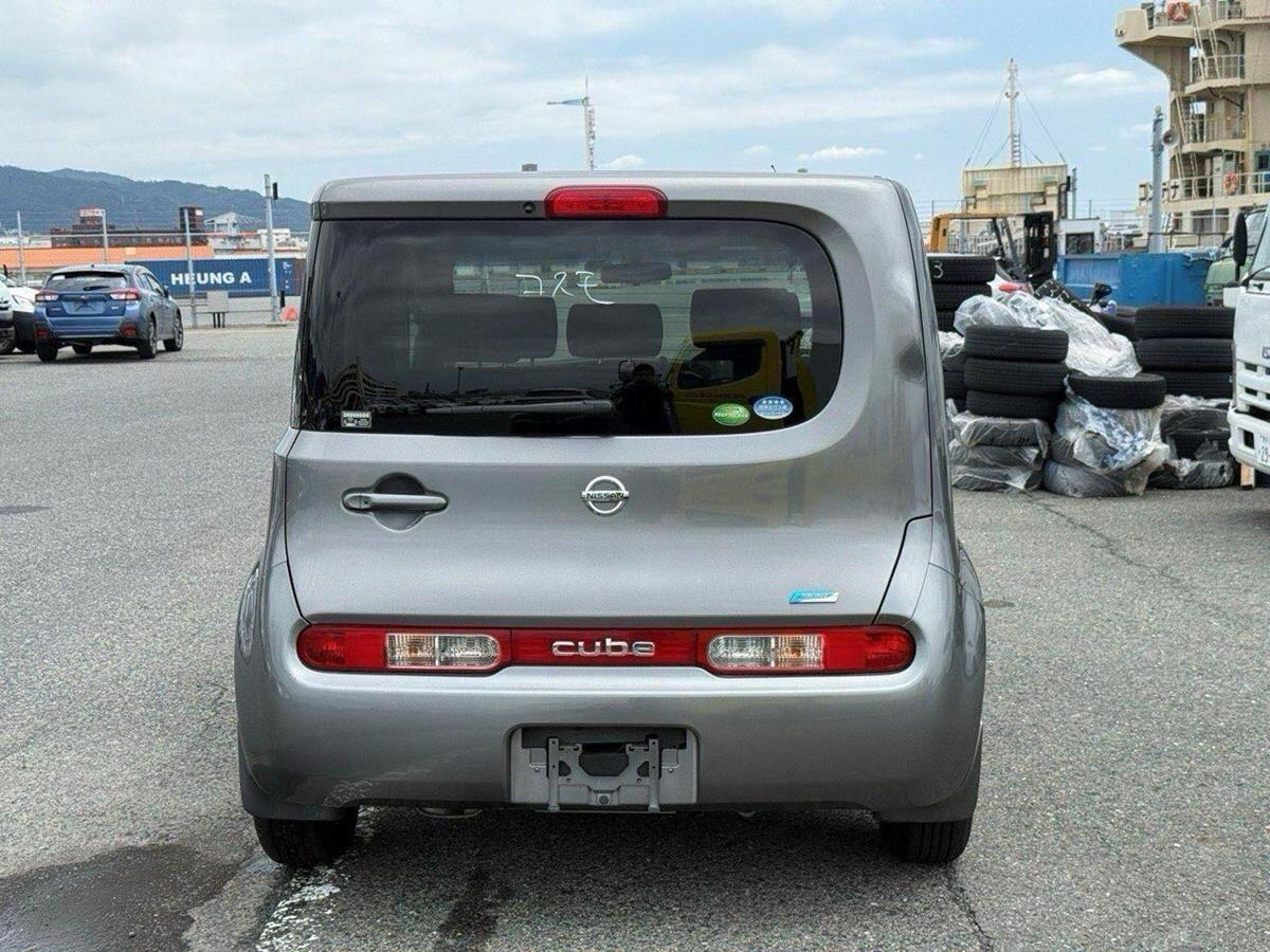 Nissan Cube view 6