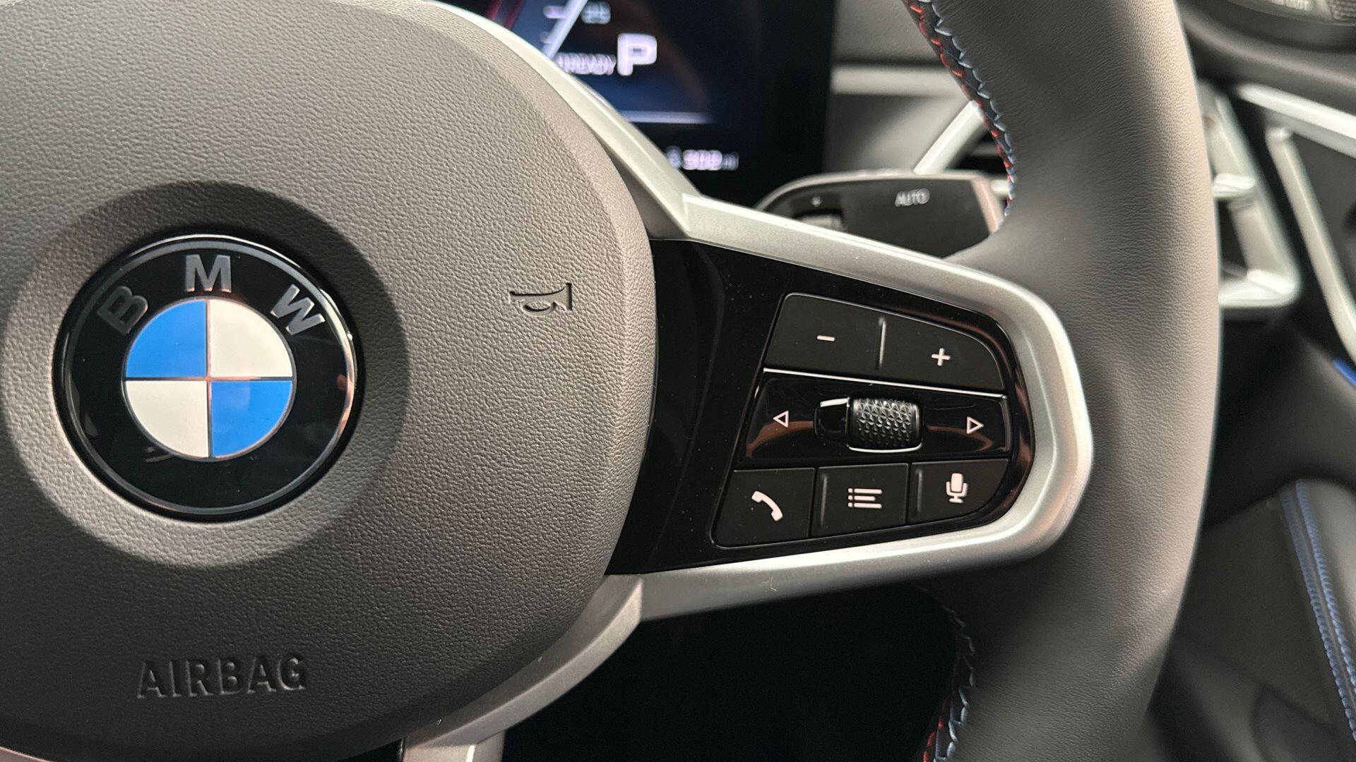 BMW i4 view 18