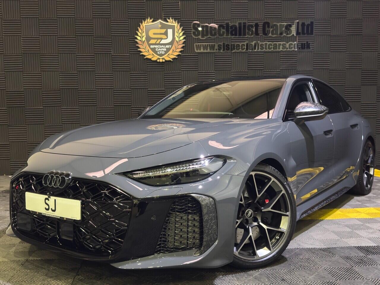 Audi RS5 view 22