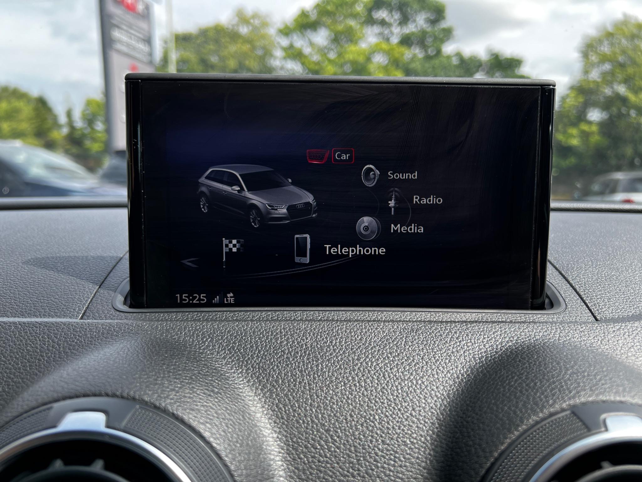 2018 Audi A3 image 43