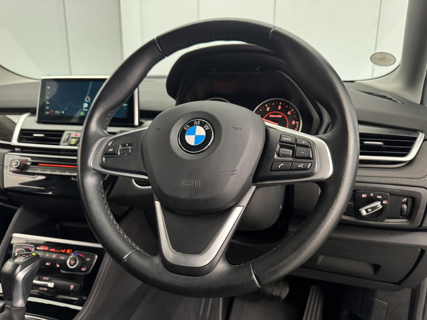 BMW 2 Series Active Tourer view 59