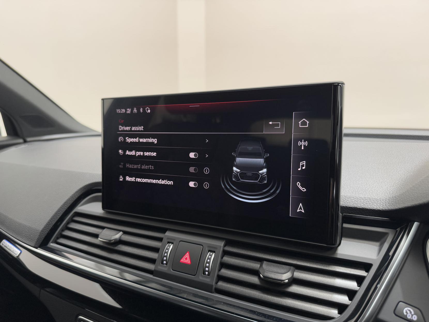 Audi Q5 view 29