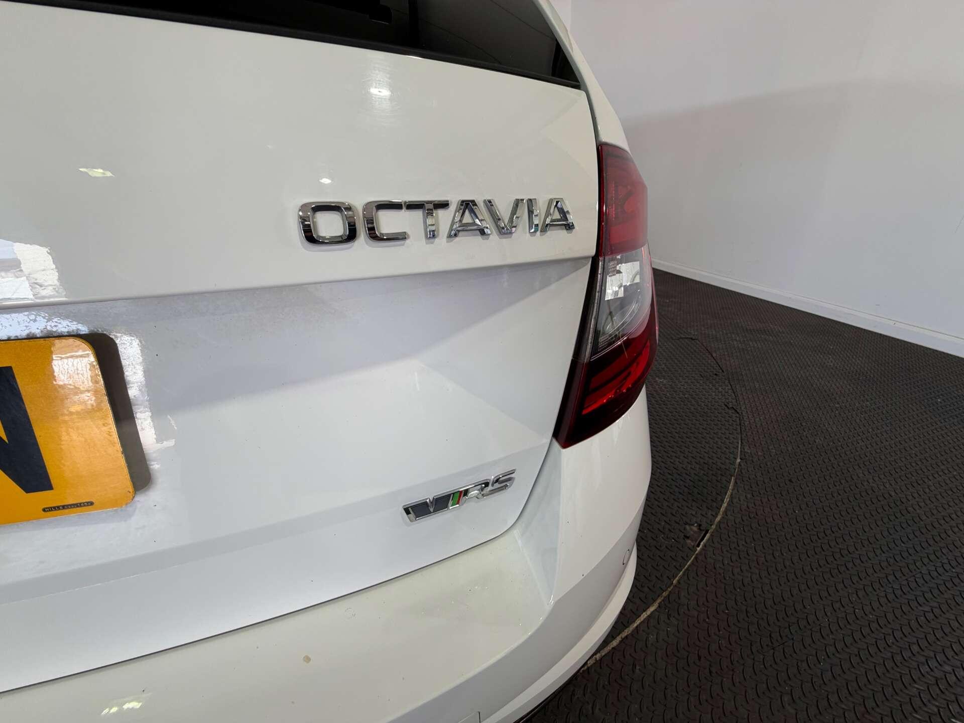 Skoda Octavia view 20