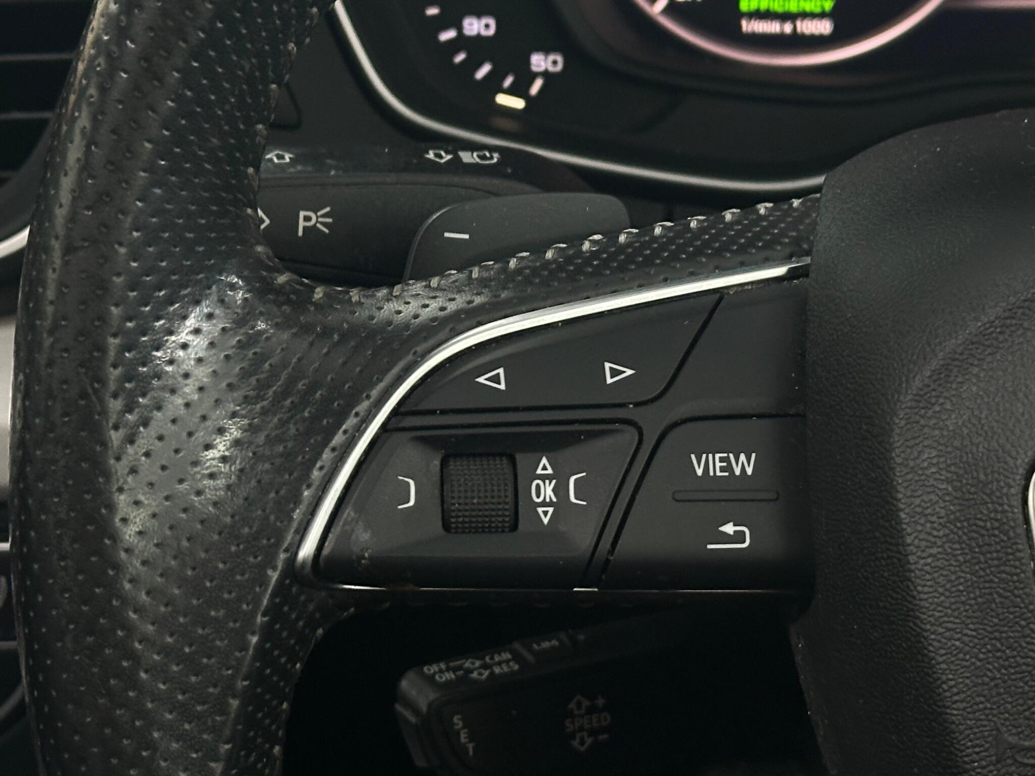 Audi Q5 view 26